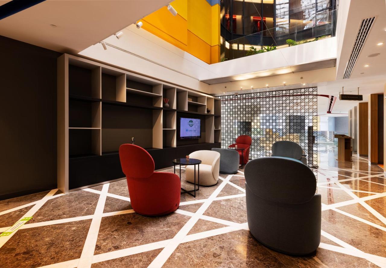 Ibis Styles Istanbul Merter Exteriér fotografie The lounge at the airport