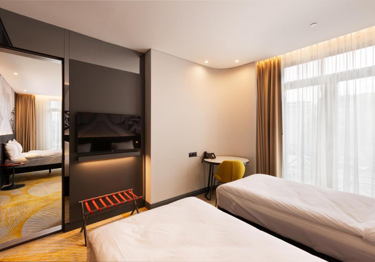 Ibis Styles Istanbul Merter Exteriér fotografie Deluxe Room