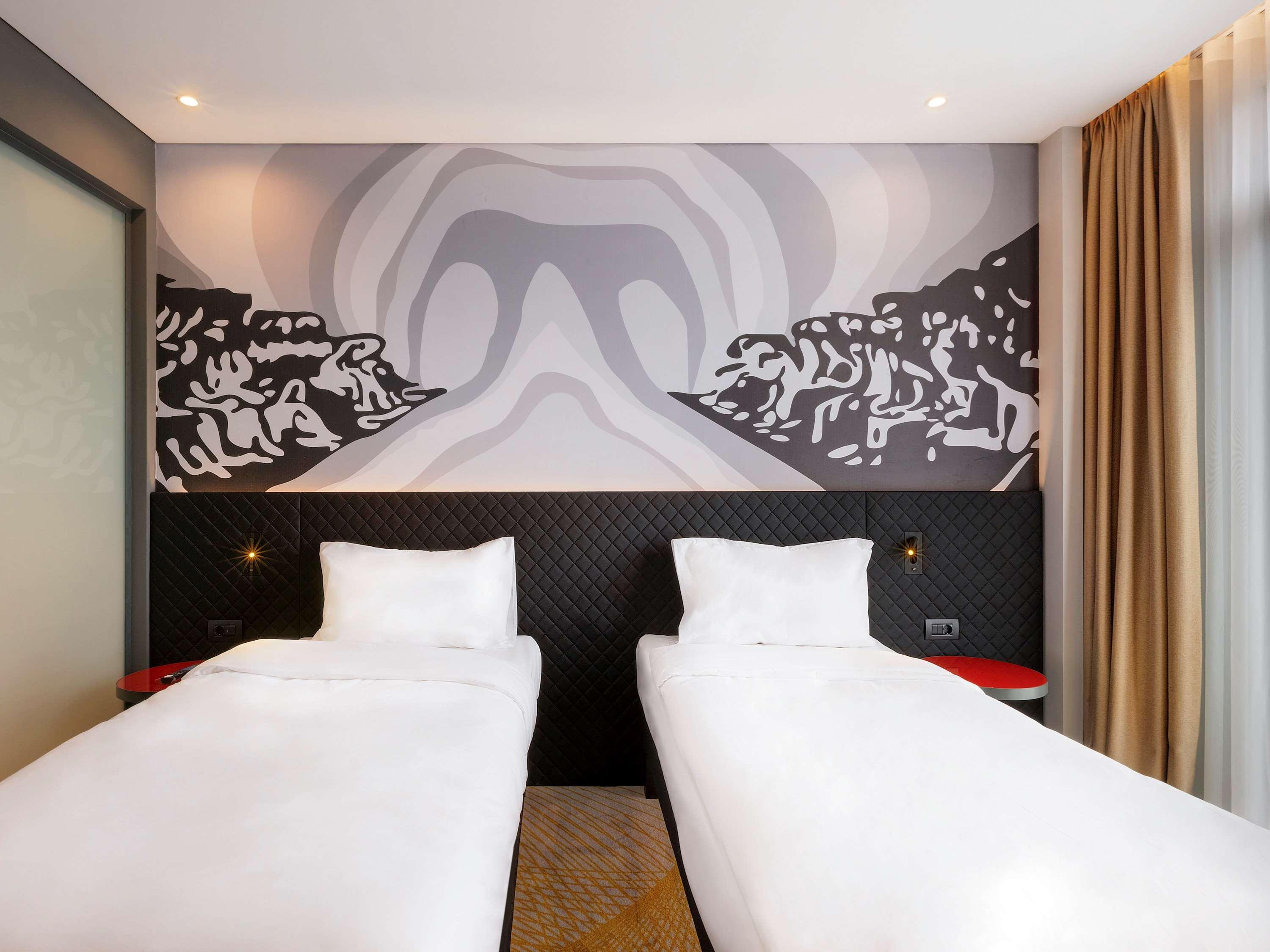 Ibis Styles Istanbul Merter Exteriér fotografie A room at the hotel
